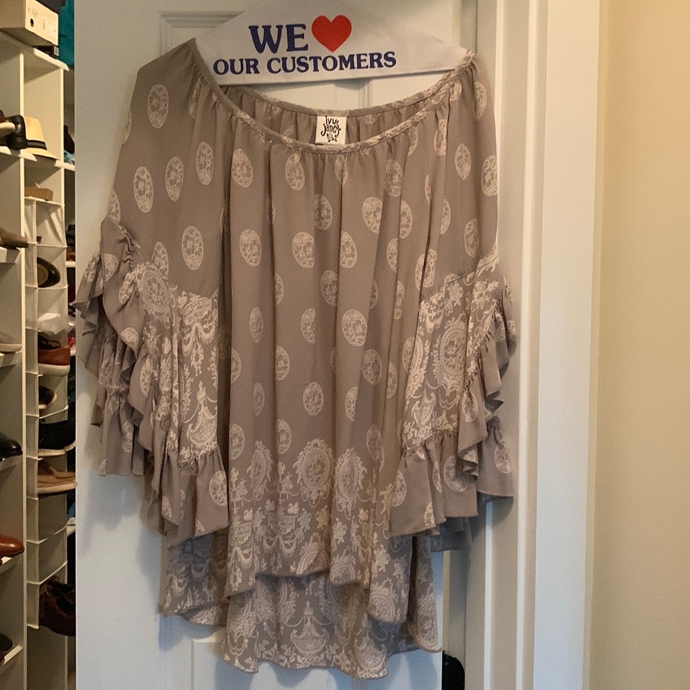 Ivy Jane boho top